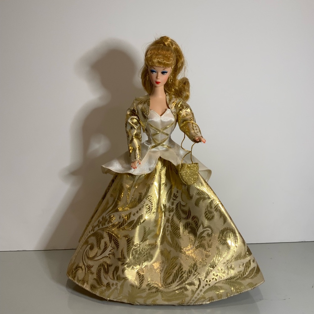 OUTFIT ONLY Barbie Fashion Avenue Gold and Cream Evening Gown (circa 1995)